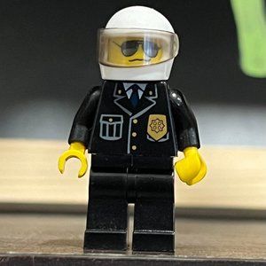 Lego City Highway Patrol Officer Police Minifigure, White Helmet